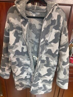 Barefoot Dreams CozyChic Camo‎ Anorak Hoodie Jacket Size M